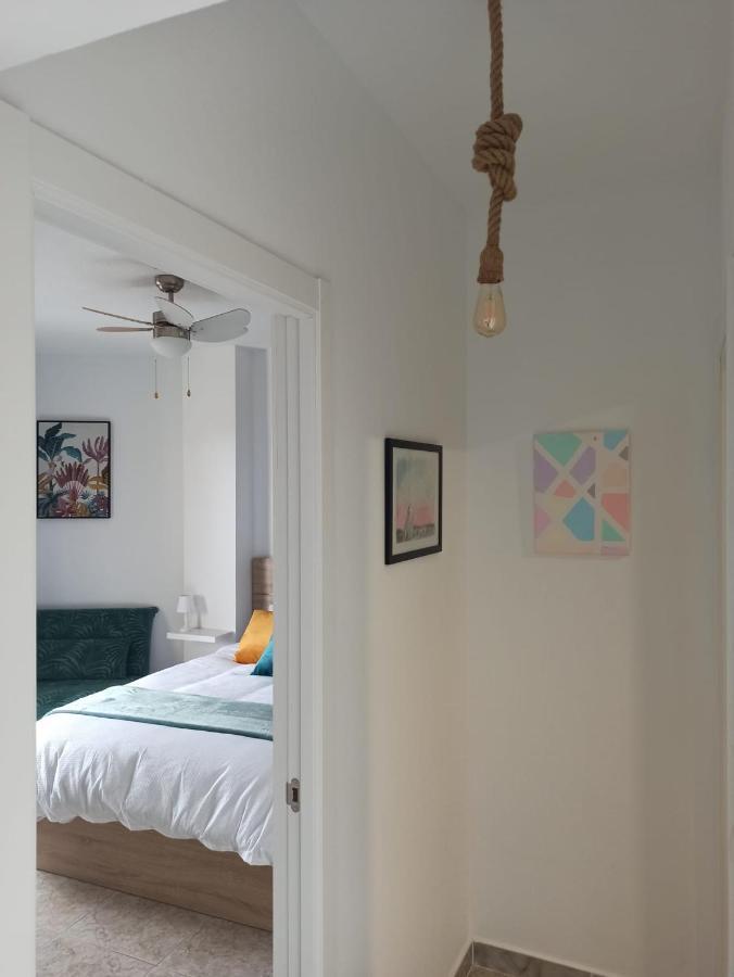 Apartamento tropical con piscina cerca de la playa Torremolinos Exterior foto